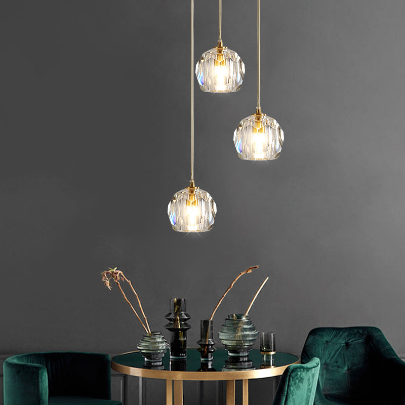 Minimalist Gold Crystal Ball Pendant Light for Restaurants - Elegant Suspension Lamp