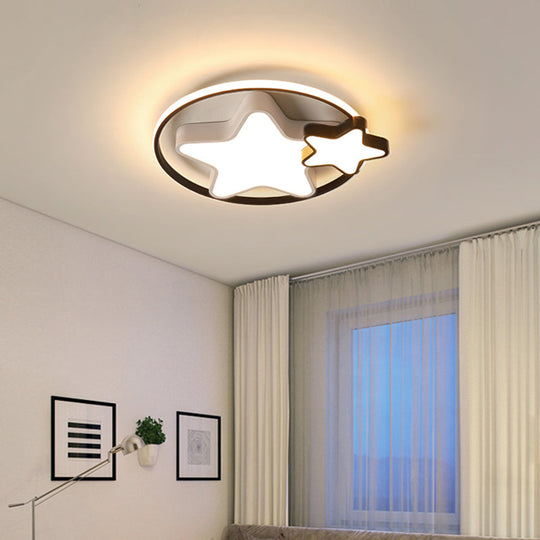 Plafonnier LED en forme d'étoile pour chambre d'enfant en acrylique noir et blanc