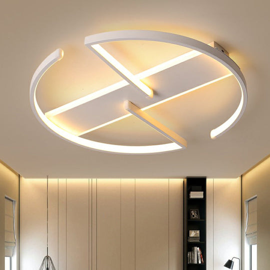 Nordic Circle LED Ceiling Light - Metallic Flush Mount for Bedroom in White