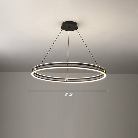 Lustre circulaire minimaliste noir et blanc
