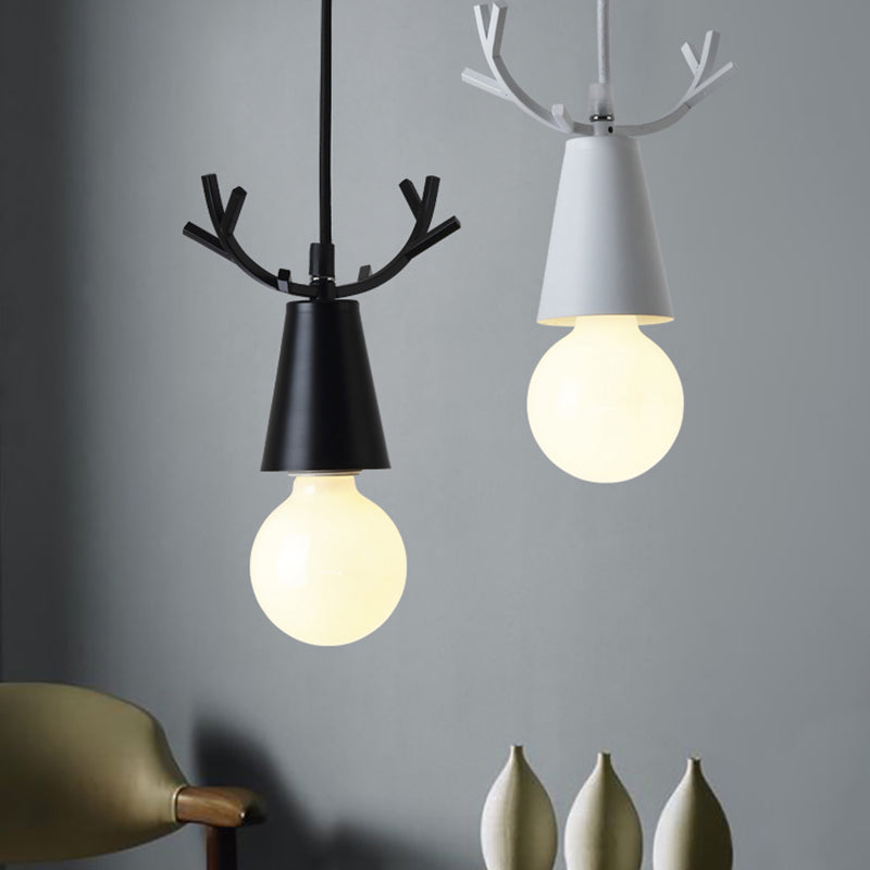 Modern Antler Metal Pendant Light With Open Bulb Design - Nordic Style