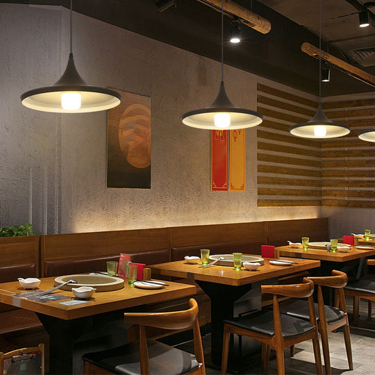 Suspension nordique moderne – Luminaire suspendu métallique à 1 lampe en noir