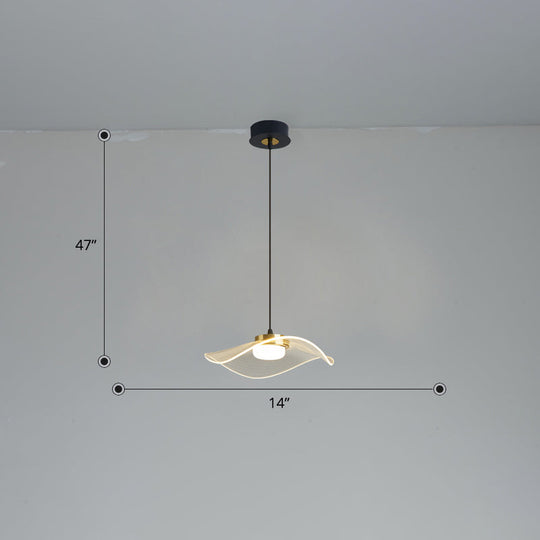 Sleek LED Pendulum Light: Ruffled Design, Clear Acrylic, Ideal for Dining Room