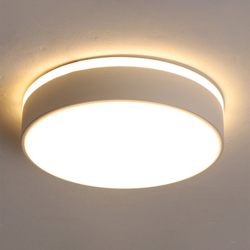 Nordic Style LED Flush Mount Ceiling Light with Acrylic Diffuser for Small Corridors