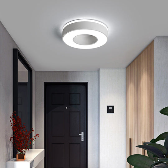 Nordic Style LED Flush Mount Ceiling Light with Acrylic Diffuser for Small Corridors