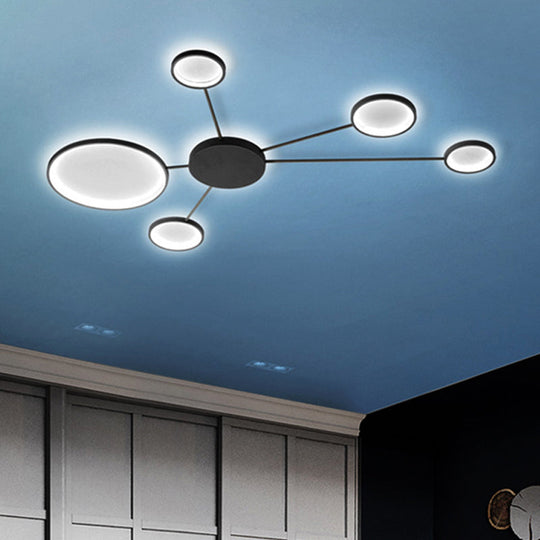 Modern Spoke Design LED Flush Mount Acrylic Ceiling Light in Black/White – Warm/White Illumination