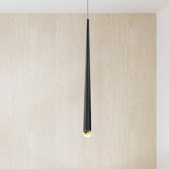 Modern Metal LED Ceiling Pendant Light - Adjustable Cord - Black/Brass - Ideal for Minimalist Living Rooms