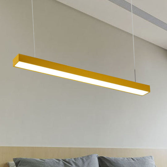 Modern Rectangular Linear Pendant Lighting - Vibrant LED Metal Hanging Lamp for Office