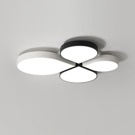 Nordic Style LED Ceiling Lamp - Clover Shaped Flush Mount Light Fixture