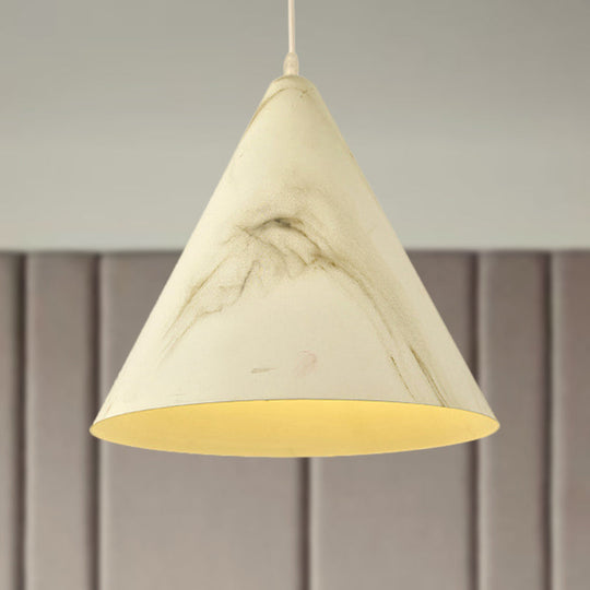 Modern Aluminum Pendant Ceiling Light in White/Yellow - Stylish Living Room Lamp