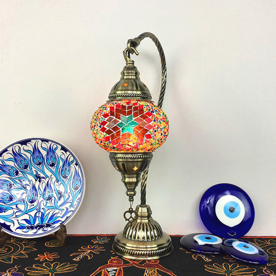 Antique Brass Armed Task Lamp With Colorful Glass Shade Single Bulb Table Light / B