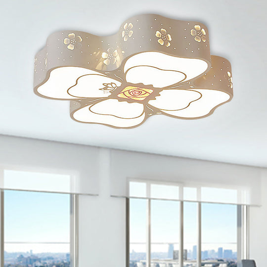 White Etched Petal Metal Ceiling Light for Kids' Bedroom or Bathroom