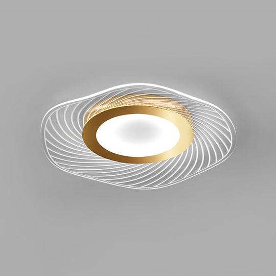 Simplicity Gold Acrylic Ruffle Flushmount LED Ceiling Light for Living Room