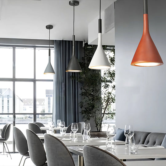 Nordic Modern Resin Tapered Hanging Light: Stylish 1-Light Pendant Lamp For Restaurants