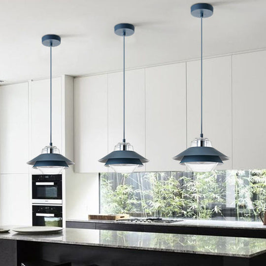 Nordic Style Metal Pendant Lamp with Layered Tiers and Concentric Shade Design