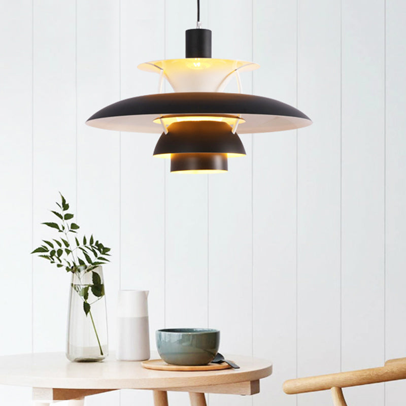Metal Flying Saucer Hanging Light - Nordic Style 1-Light Pendant Lamp for Restaurants