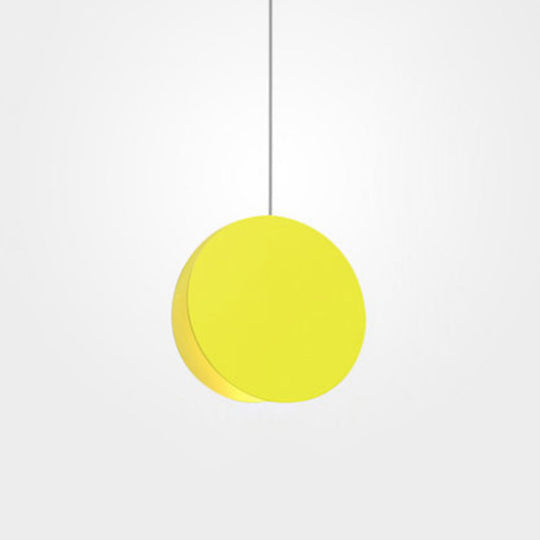 Shell-Inspired Round Pendant Lamp - Macaron Style - Metal - 1-Light Ceiling Light