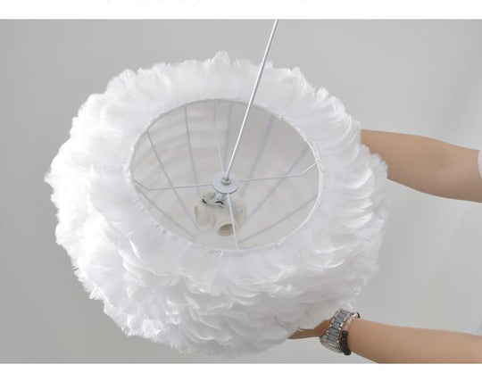 Nordic Style Heart Ceiling Light - White Metal Pendant Lamp For Bedrooms