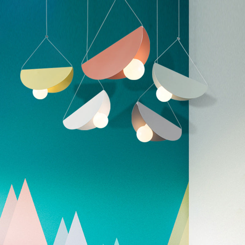 Sleek Metal Pendant Ceiling Light- Simplicity & Style In Living Room Lighting