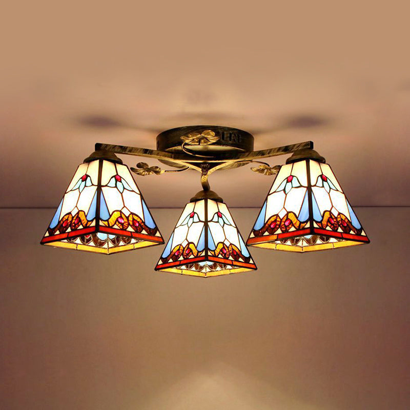 Retro Style Geometric Stained Glass Ceiling Light Fixture - 3 Lights with Wire Mesh and Elegant Patterns