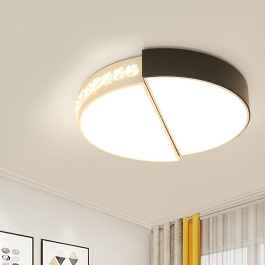 Classic LED Flush Ceiling Light: Round Acrylic Flush Mount in Black & White for Living Room