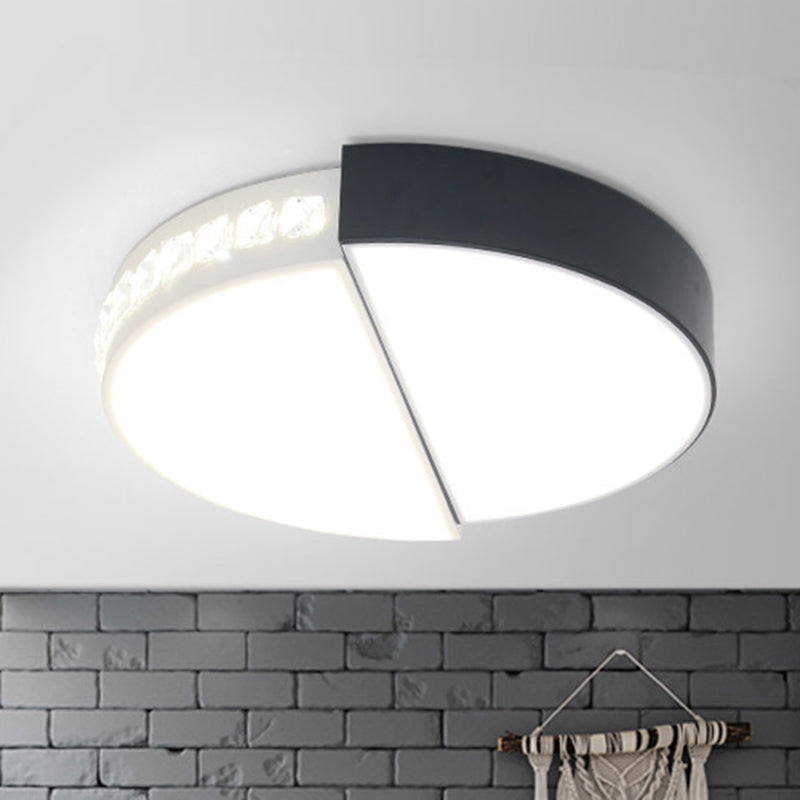 Classic LED Flush Ceiling Light: Round Acrylic Flush Mount in Black & White for Living Room