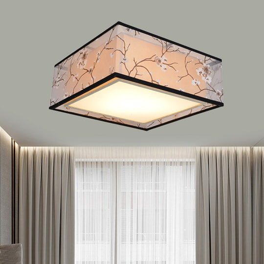 Traditional Style Fabric Square Flush Light - 4/5 Lights Ceiling Flush Mount in White - Various Sizes