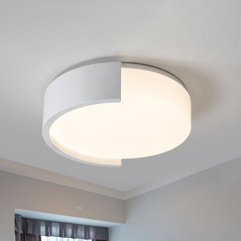 Modern Acrylic Circle Flushmount LED Ceiling Light in Warm/White - Bedroom Fixture
