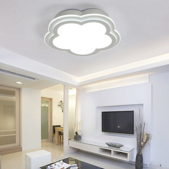 Simple Cloud Shade LED Ceiling Light - White Acrylic Flush Mount Lamp (16"/19.5"/23.5") - Warm/White Light