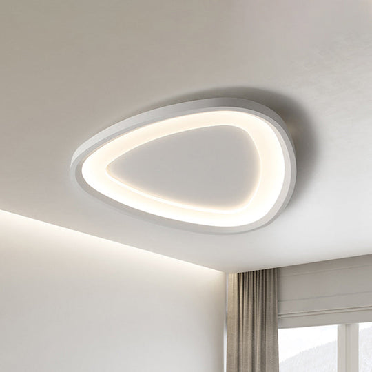 Modern Triangle Ceiling Mount Light - 18/23.5 W Stylish Metal Led Flush Lighting Warm/White Remote