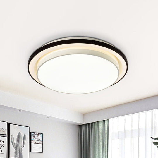 Contemporary LED Black & White Round Iron Flush Light Ceiling Lamp - 19.5"/31.5" Dia, Acrylic Diffuser, 3rd Gear