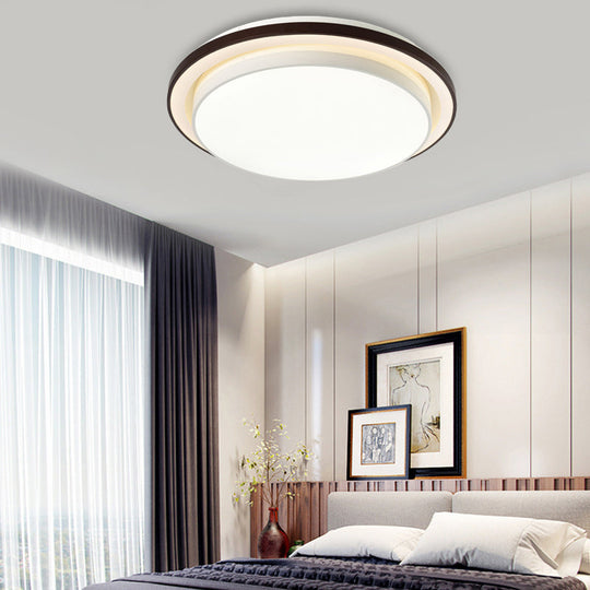 Contemporary LED Black & White Round Iron Flush Light Ceiling Lamp - 19.5"/31.5" Dia, Acrylic Diffuser, 3rd Gear