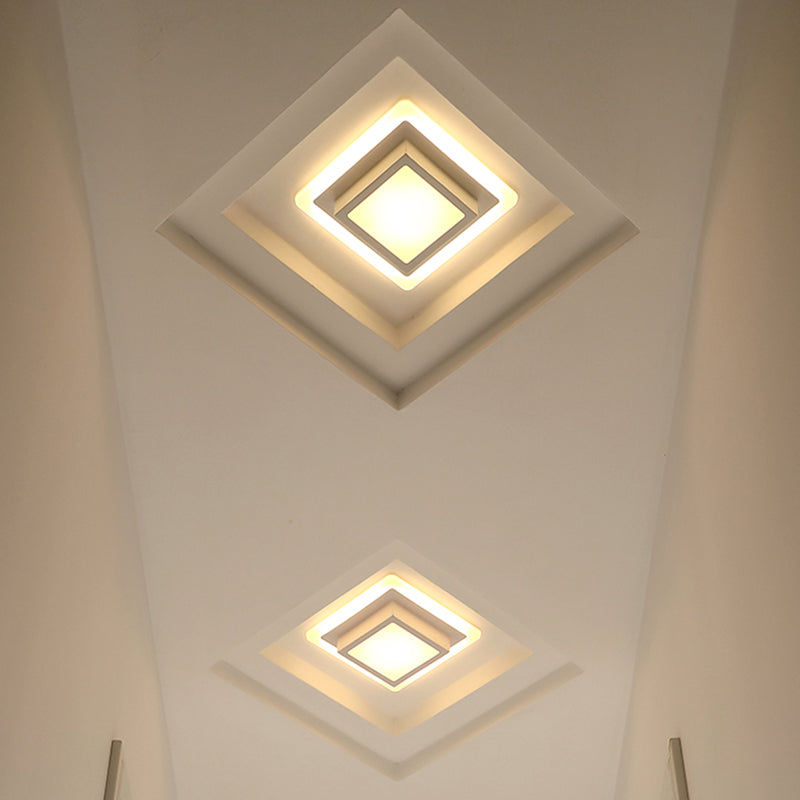 Contemporary Mini Round/Square Flush Mount Ceiling Light In Black/White With Metal Finish - Led