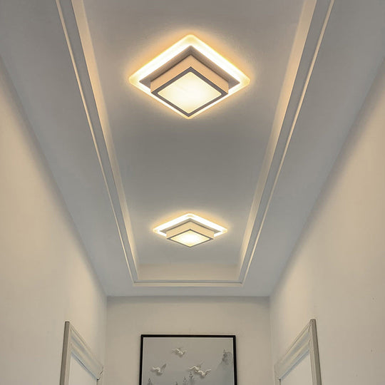 Contemporary Mini Round/Square Flush Mount Ceiling Light in Black/White with Metal Finish - LED Flushmount with Warm/White Light