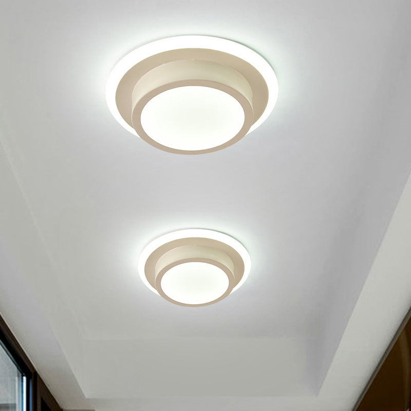 Contemporary Mini Round/Square Flush Mount Ceiling Light in Black/White with Metal Finish - LED Flushmount with Warm/White Light