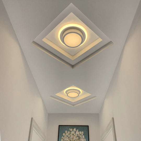 Contemporary Mini Round/Square Flush Mount Ceiling Light in Black/White with Metal Finish - LED Flushmount with Warm/White Light