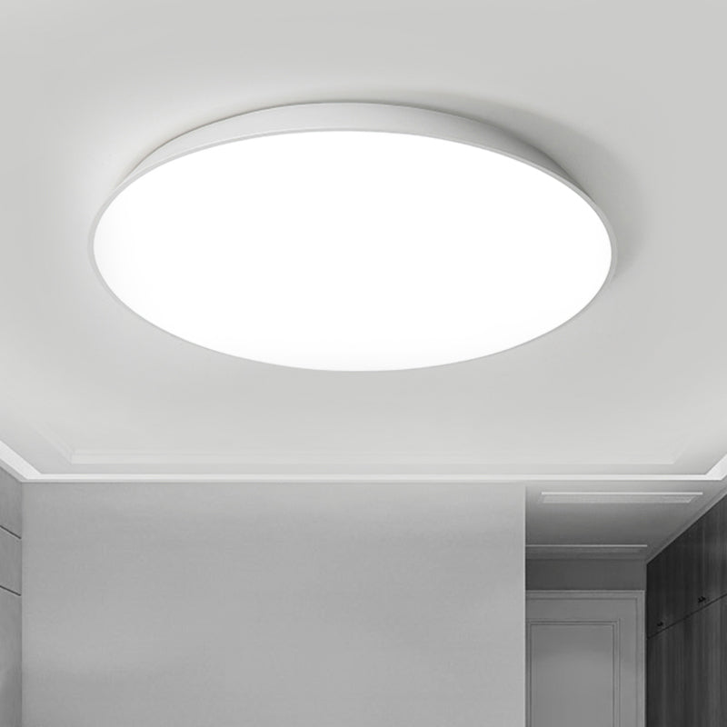 Contemporary LED Metallic Flush Mount Light - White Tray Ceiling Lamp for Bedroom (16.5"/20.5"/24.5" Dia)
