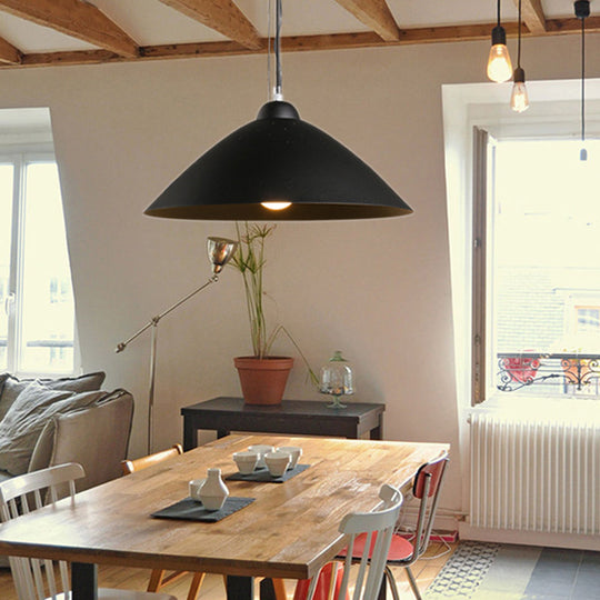 Contemporary Conical Metal Pendant 1-Light Pendulum Lamp For Dining Room In Black/White