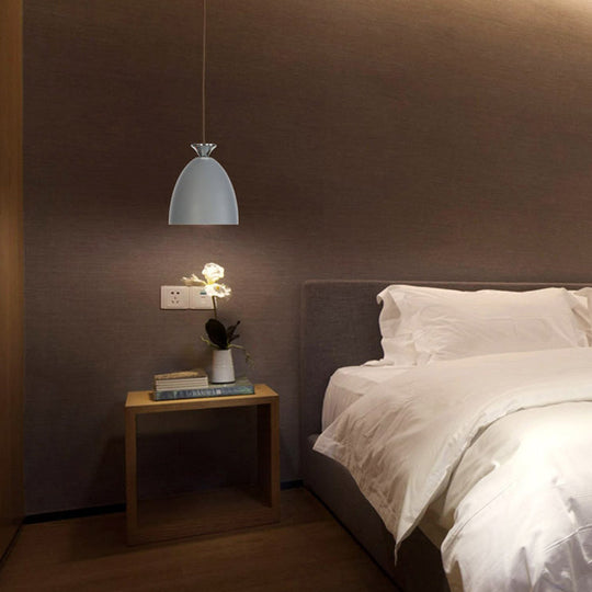 Suspension minimaliste en métal en forme de dôme - 1 pendule gris clair pour chambre à coucher
