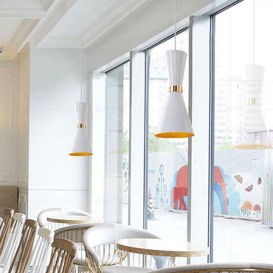 Modern Tapered Pendant Ceiling Lamp - Metal Suspension Light With 1 Bulb In Black/White