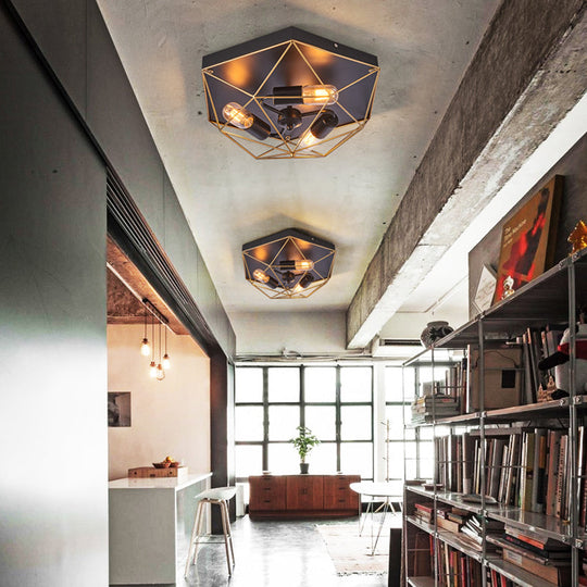 Plafonnier géométrique en métal avec 3 supports noirs industriels