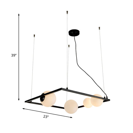 Lustre moderne à cadre noir avec abat-jour en verre opale - Luminaire suspendu à 4 têtes