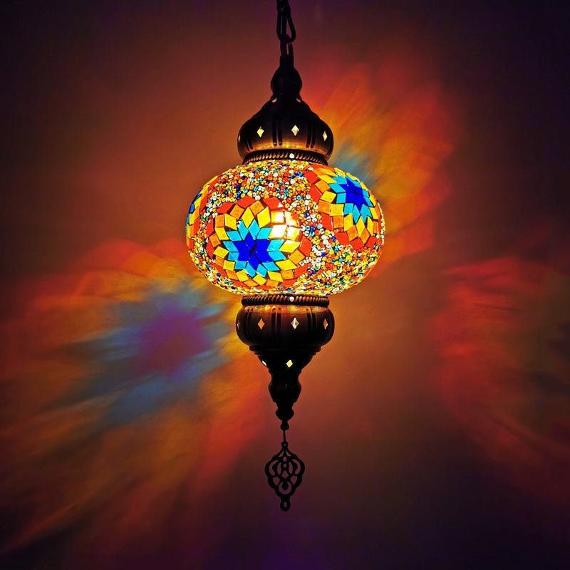 Traditional Stained Glass Oval Pendant Light Kit - Bedroom Hanging Lamp (1 Head) In White/Red/Orange