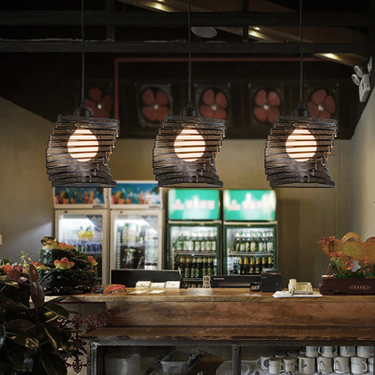 Industrial Mesh Screen Pendant Light - Twist Bulb, Black/White Metal, Triangle Shade