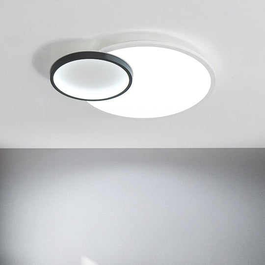 Modern Acrylic LED Flush Mount Light Fixture, Round Black and White Design, 16"/19.5" Wide