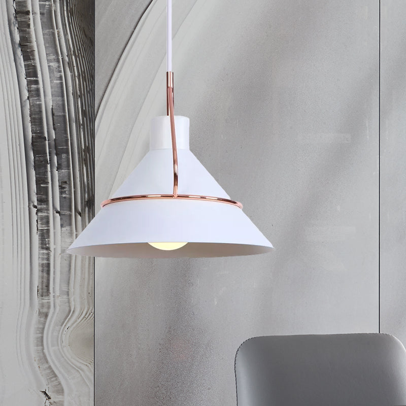 Modern Metal Pendant Lamp - Minimalist Conical Design - 1 Light - White/Black
