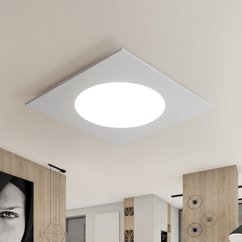 Minimalist LED Flush Mount Light in Metallic Squared Design with White/Warm Light