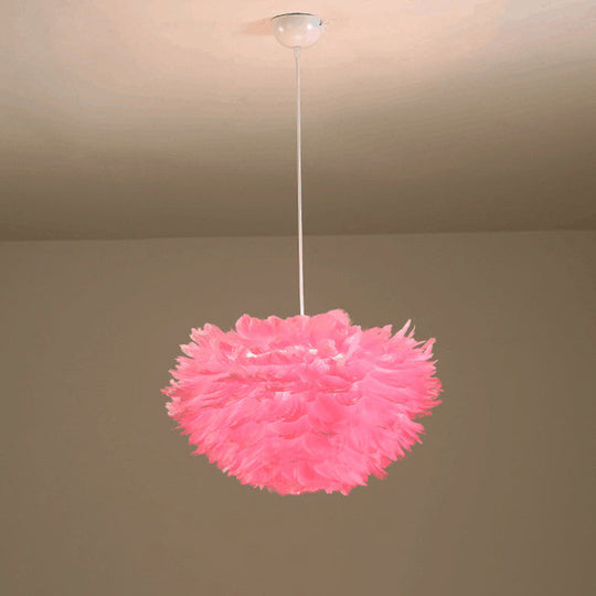 Lustre suspendu en plumes en blanc/gris/rose pour un éclairage de chambre moderne - Tissu, plafonnier à 4 lumières