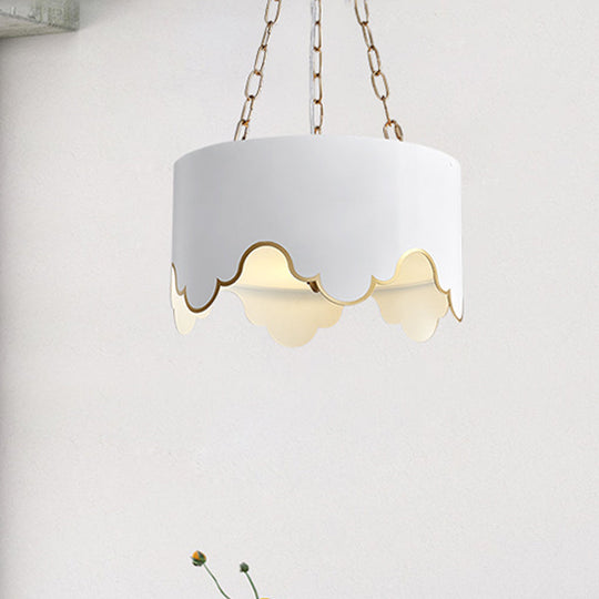 Lampe suspendue postmoderne à 1 ampoule en fer avec bordure volantée, rose/blanc, pour salle à manger