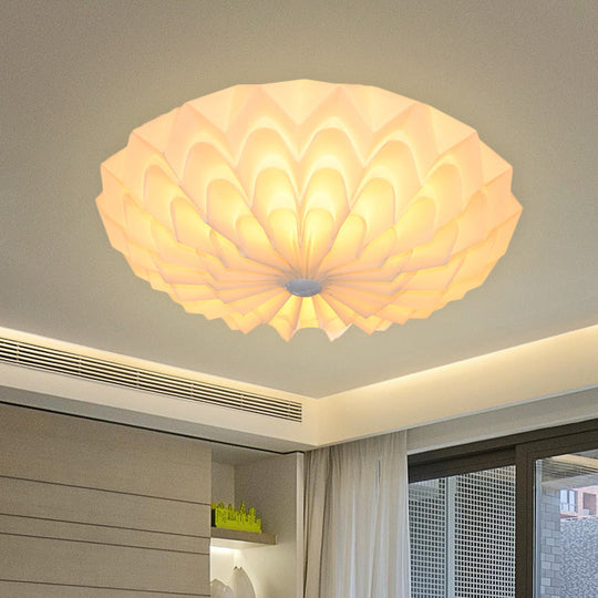 Luminaire encastré à finition blanche moderniste avec abat-jour en acrylique à bol pliable - Lampe de chambre à coucher à 3 têtes